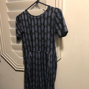 LuLaRoe Amelia Arrow Dress, Medium